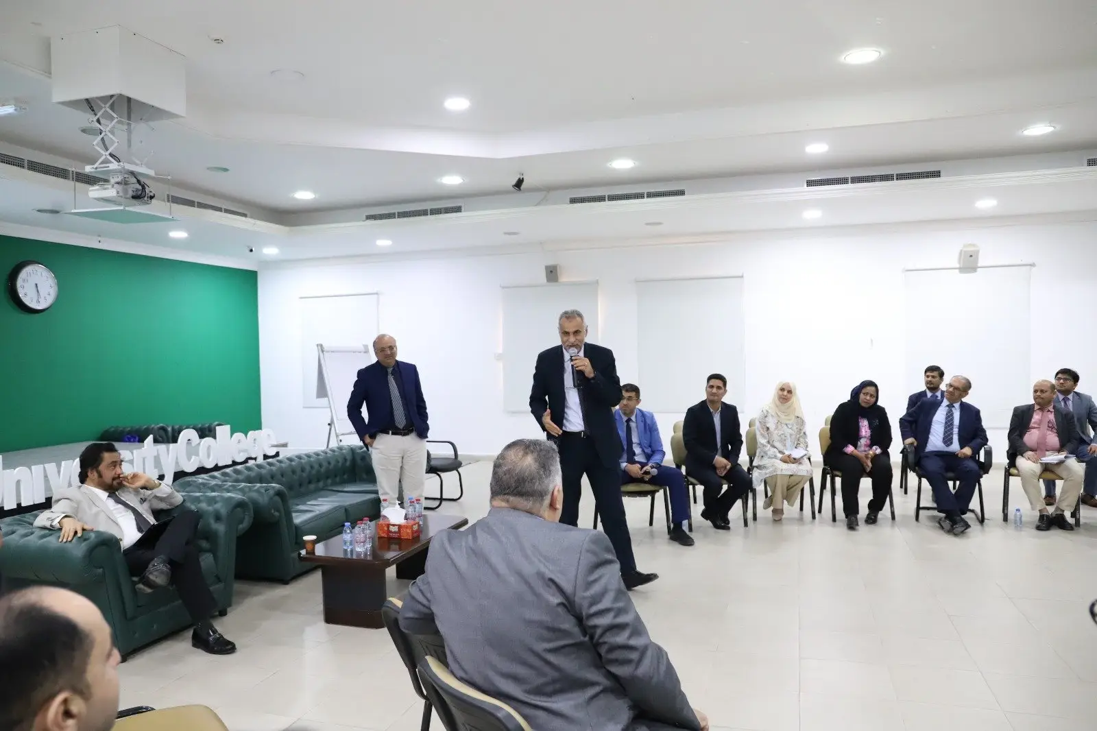 Skyline University College's Research Colloquium and Debate Competition: A Platform for Thought-Provoking Discussion on Education and Technology