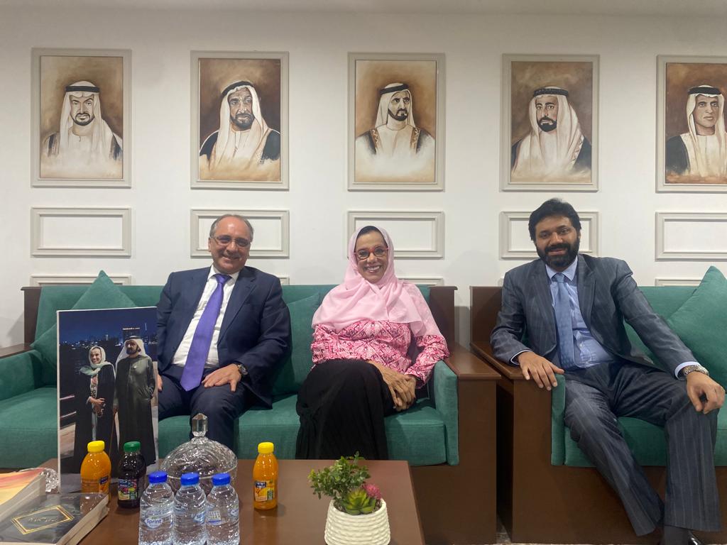 SUC Executives meets with H.E. Dr. Mouza Ghubash, member of SUC Board of Trustees, and Chairman of Al Rewaq Cultural & Charity Association