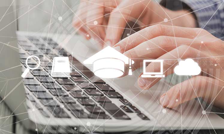 Study IT in UAE in our IT college