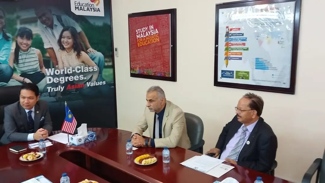 Skyline University College team led by Professor Muhammed In’airat - Vice Chancellor, made a courtesy visit and had a meeting with H.E Mohd Fadly Amri Aliaman – Consul General of Malaysia in Dubai