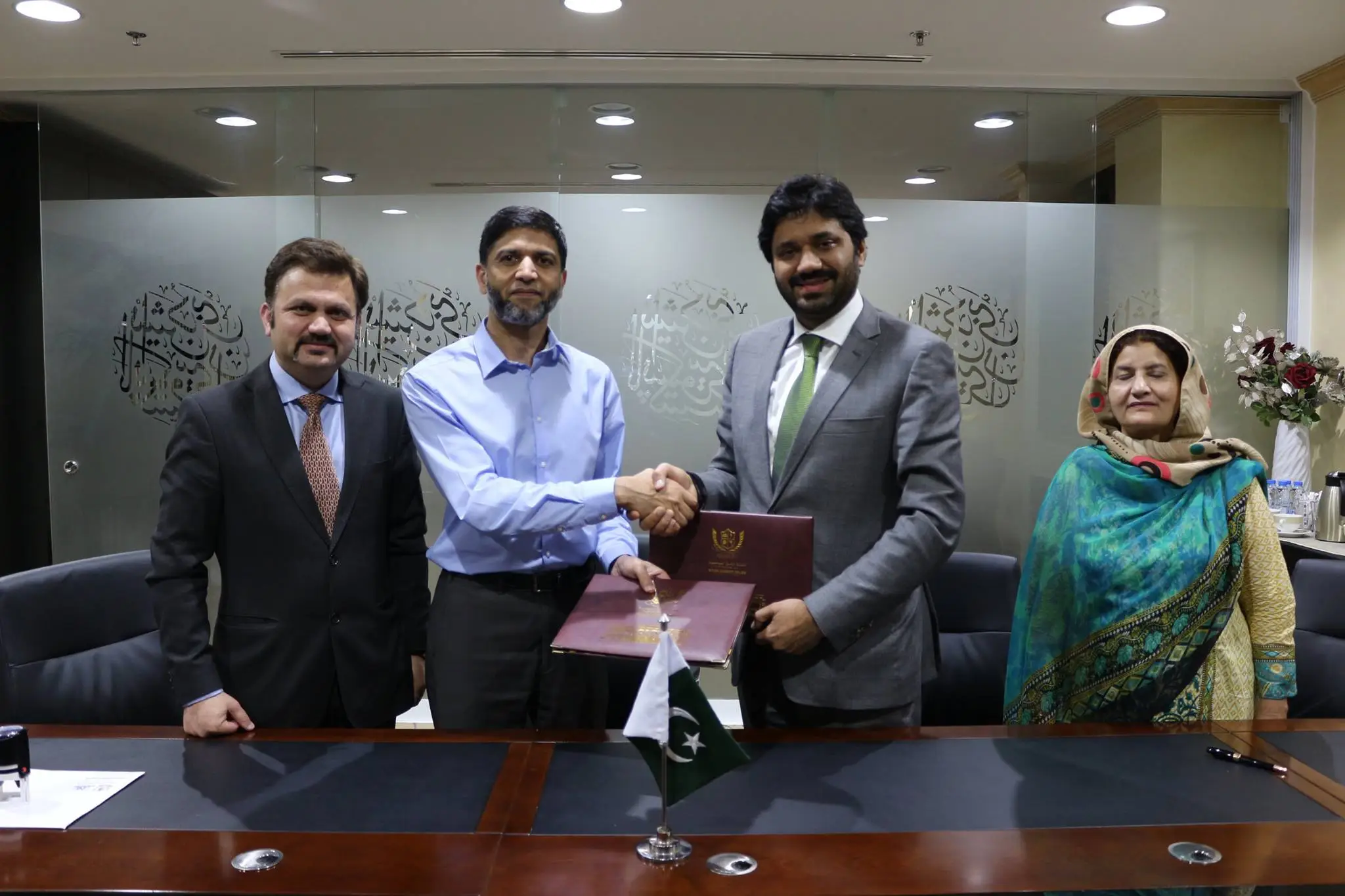 MOU sign Pakistan Association of Dubai MOU sign Pakistan Association of Dubai
